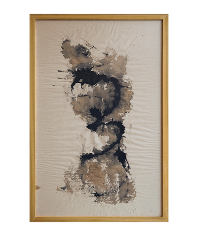 ESSENCE 04